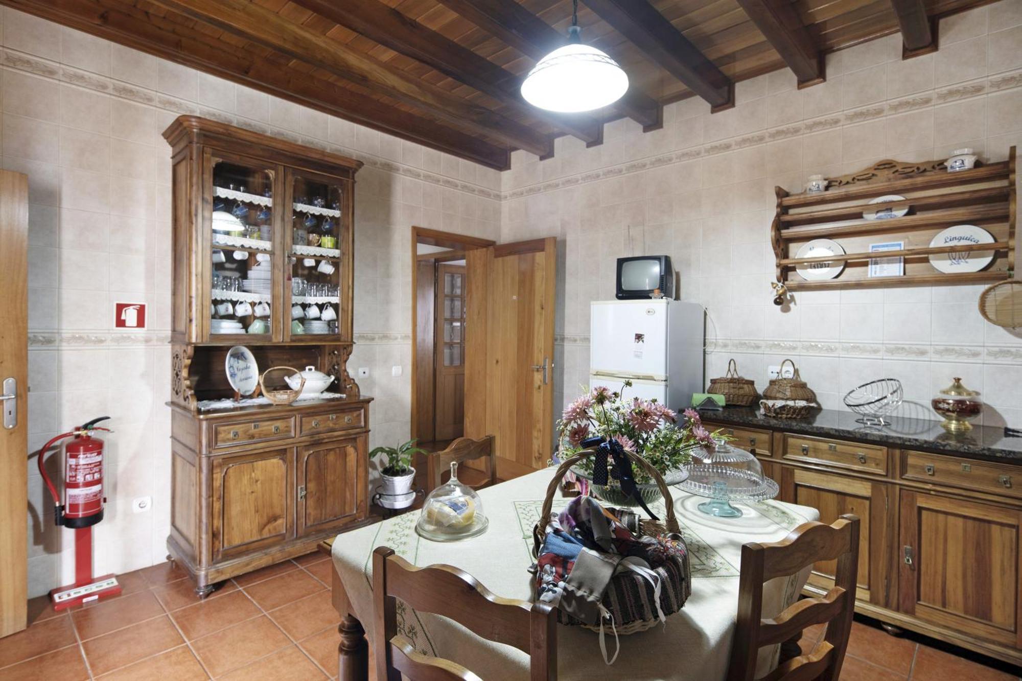 Casa Das Rosas Ангра-ду-Эроижму Экстерьер фото
